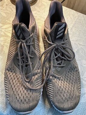 adidas Men's Athletic Shoes Gray ALPHASOUNGE